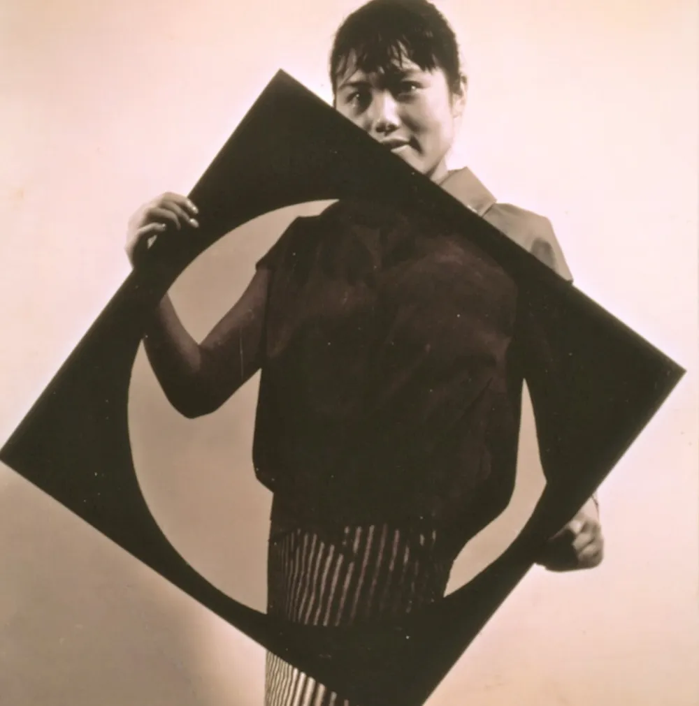 当時のカラーテレビ用シャドウマスク