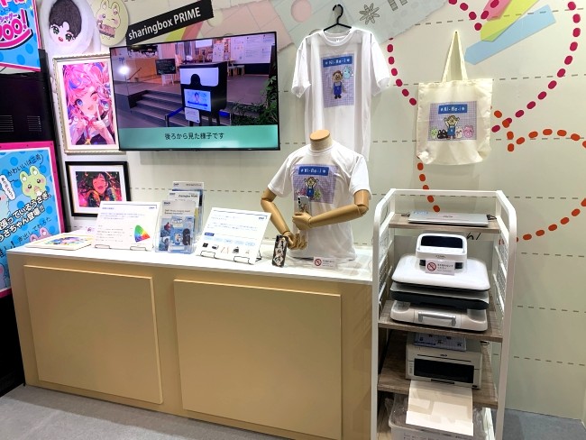 テキスタイルプリントの展示風景